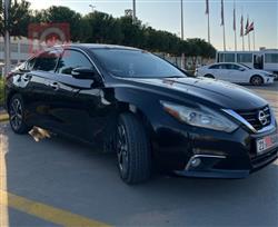 نيسان ألتيما